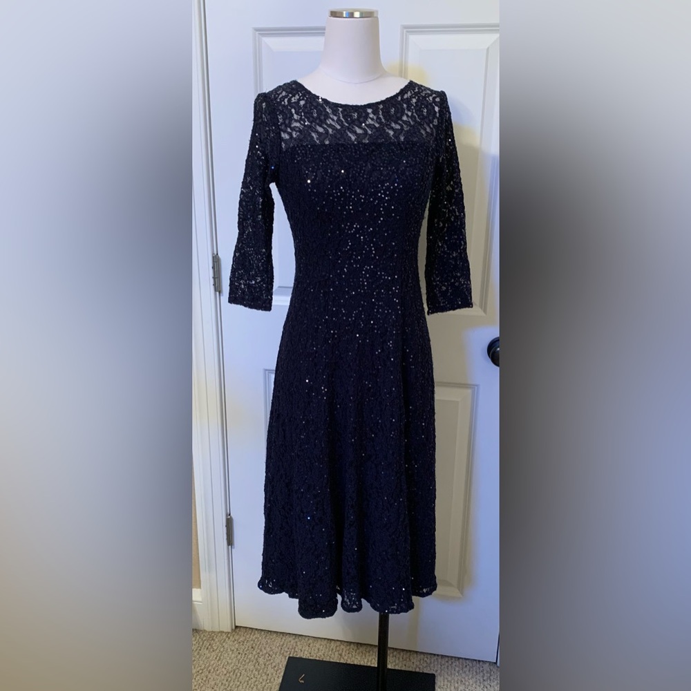 Navy Sequin 6 SLNY SL Fashions New York Round Neck Zip Back Midi - Picture 1 of 9